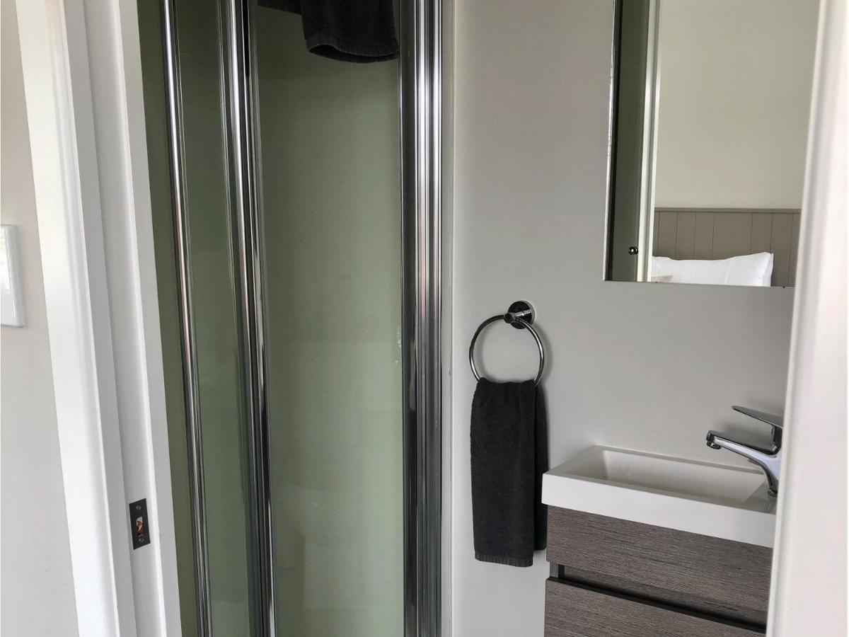 Kiwi House Waiheke Hotel Oneroa Ngoại thất bức ảnh